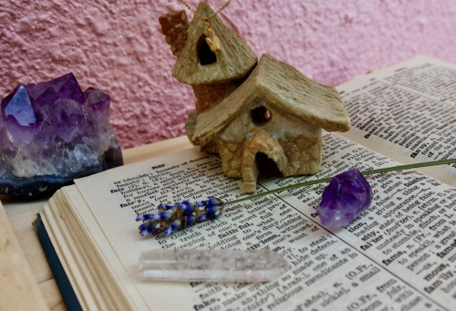 Gabrielle fairy house with amethyst
